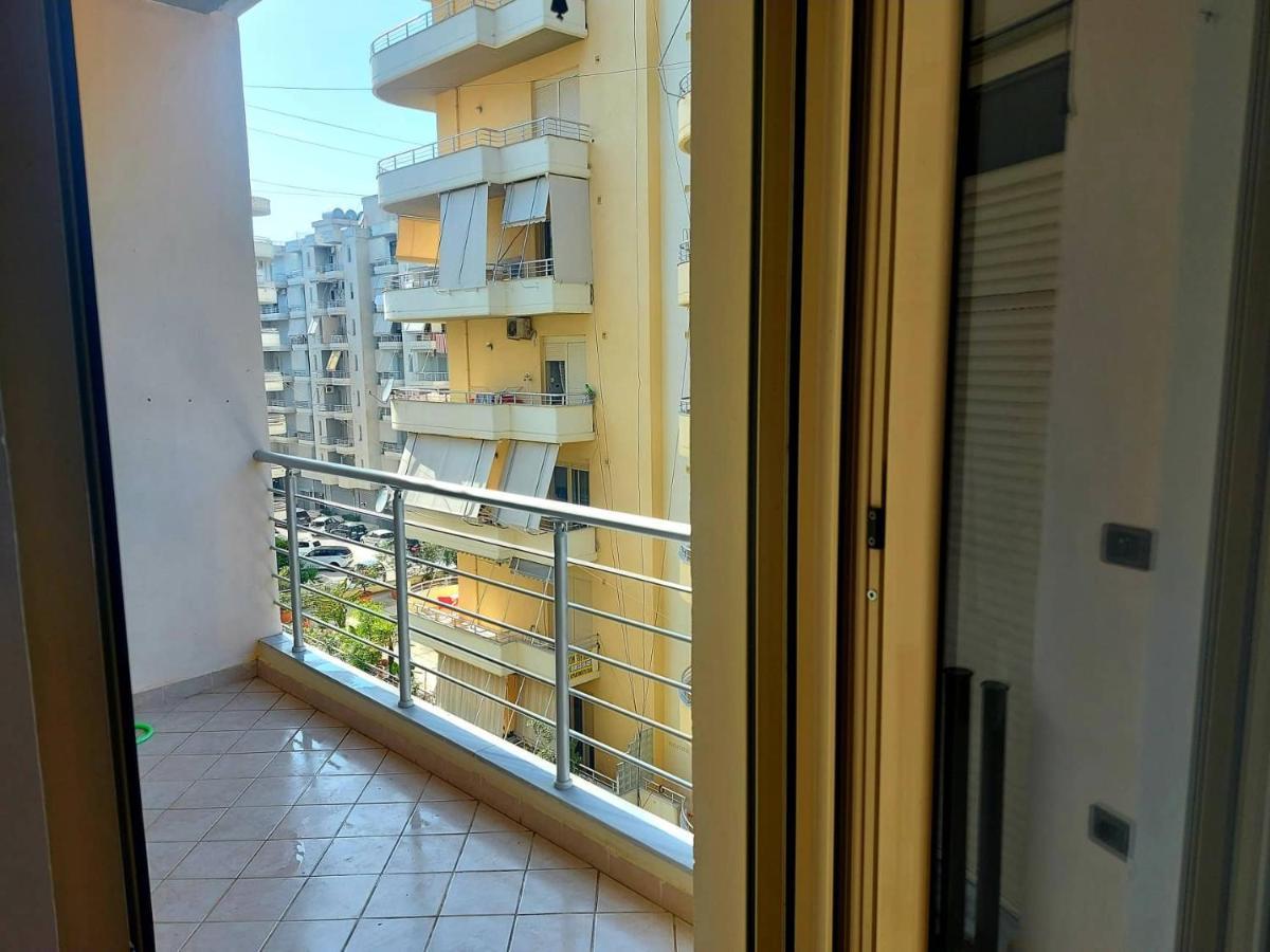 Апартаменты Seaside View 1 Влёра Экстерьер фото