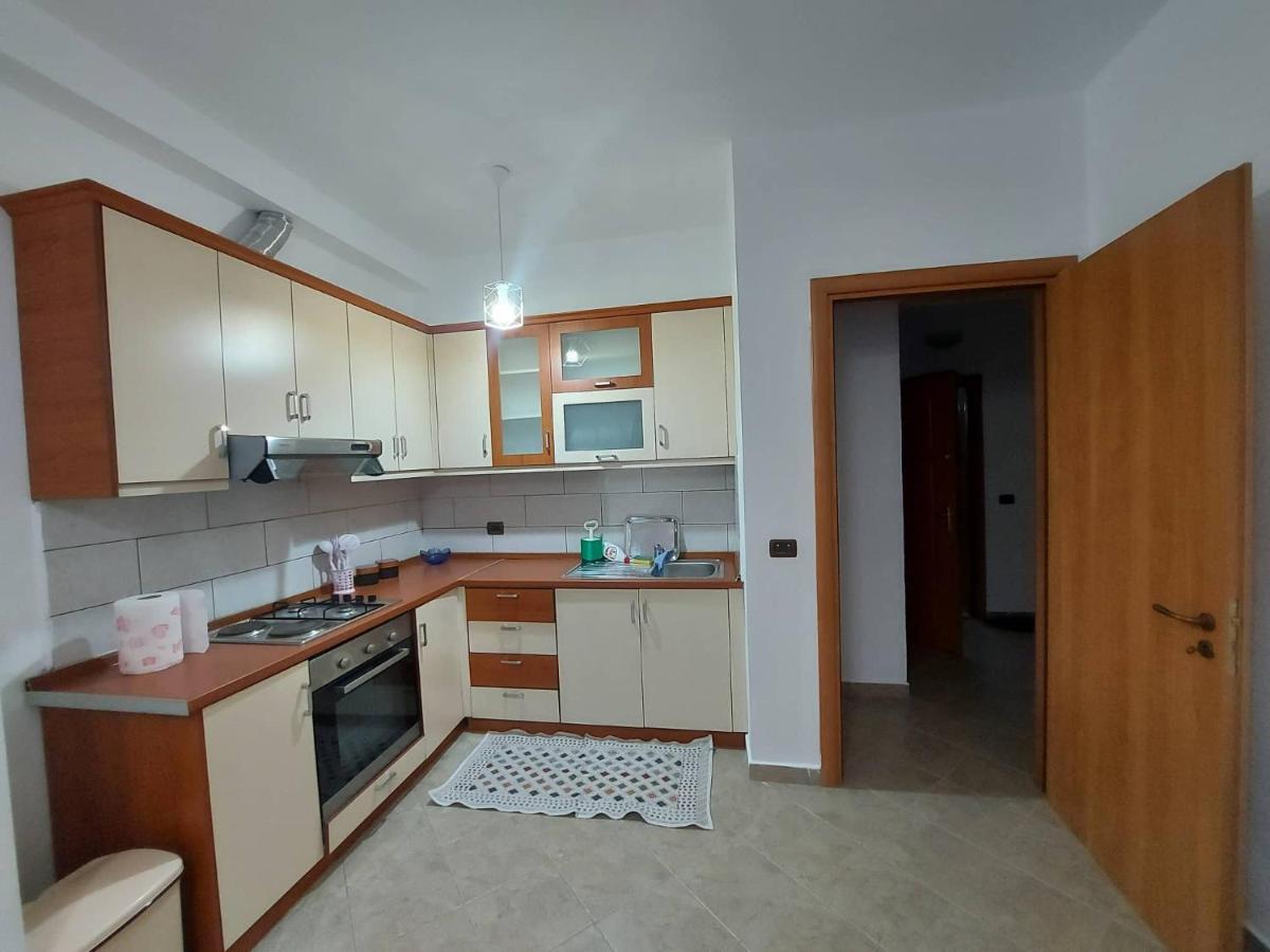 Апартаменты Seaside View 1 Влёра Экстерьер фото